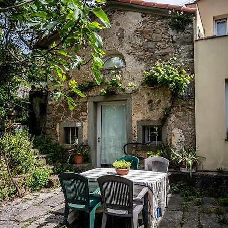 La Chiesina Di Campiglia Villa La Spezia